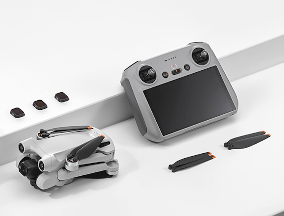 Dron DJI Mini 3 Pro RC Fly More Combo Dron DJI Mini 3 Pro RC Fly More Combo