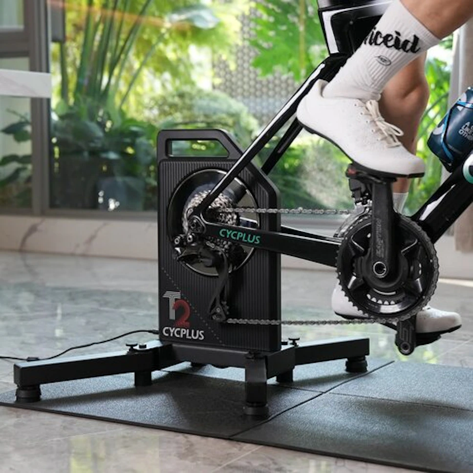 Trenażer rowerowy CYCPLUS T2 Interaktywny