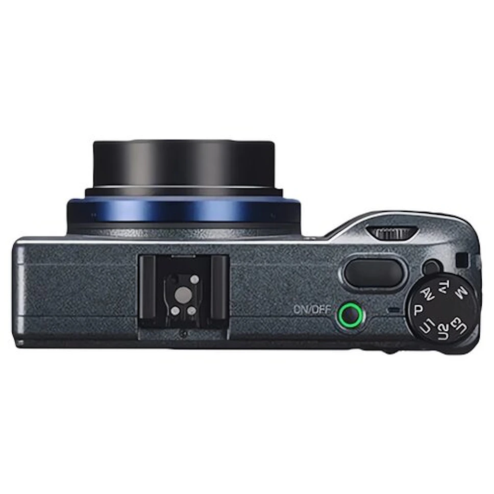 RICOH GR IIIx Urban Edition + GC 11
