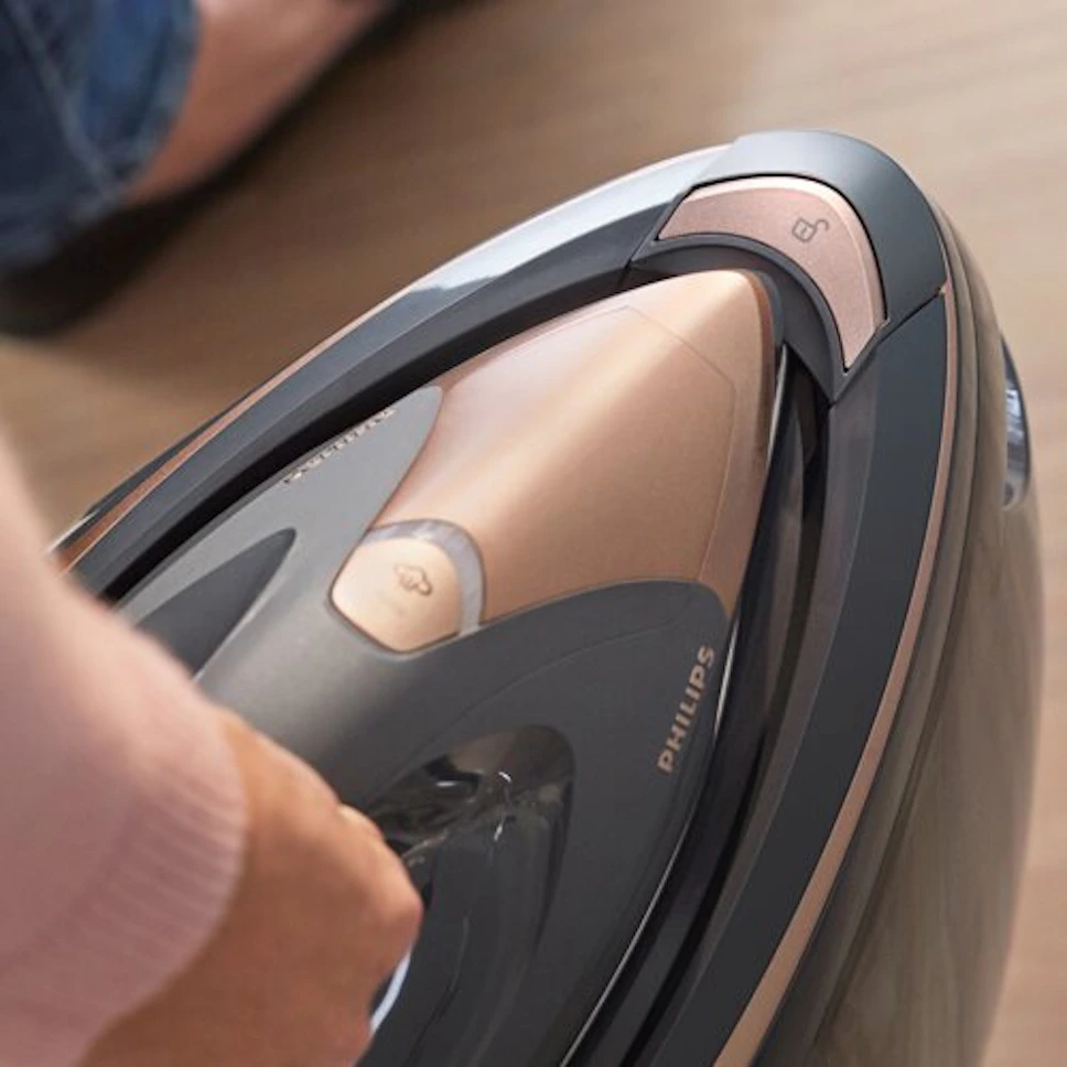 Generator pary PHILIPS PerfectCare PSG9040/80 z wbudowaną kamerą