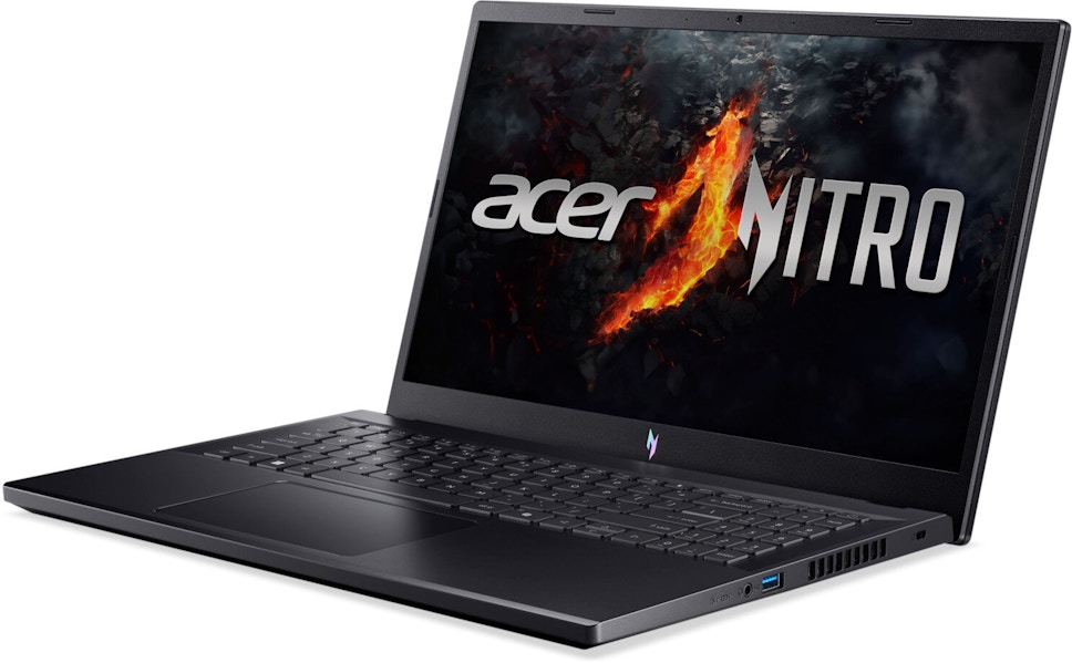 Laptop ACER Nitro V 15   R5 / 16GB RAM / 1TB SSD / RTX2050