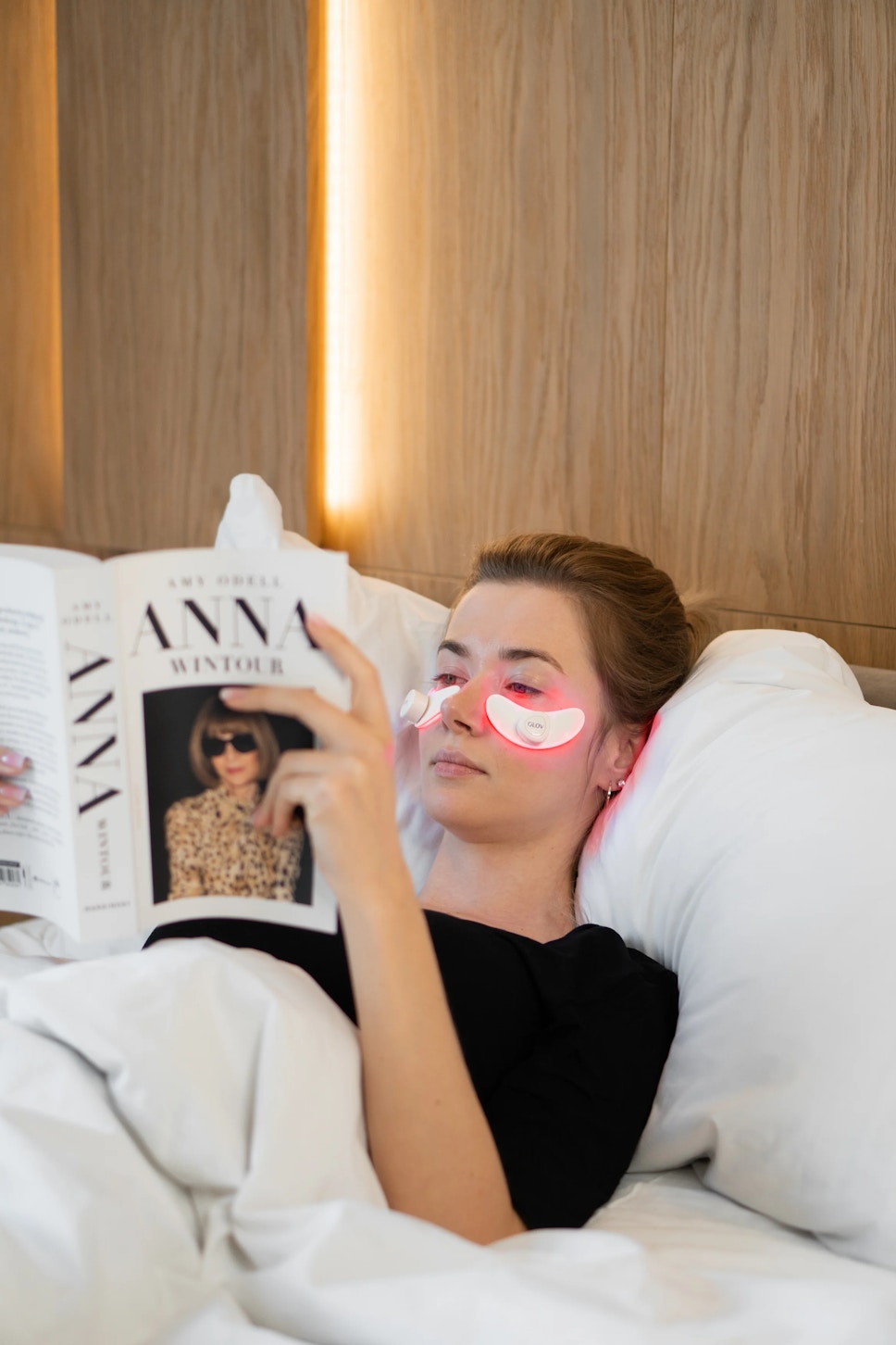 Płatki LED GLOV LUNA EYE z etui ładującym